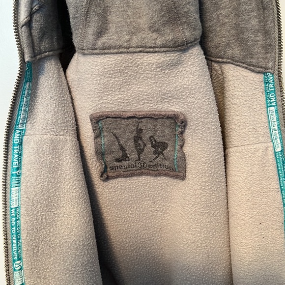 Lululemon special edition full zip Hoodie - Picture 6 of 7